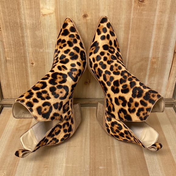 NEW Sole Society Leopard Ankle Boots - Picture 6 of 14